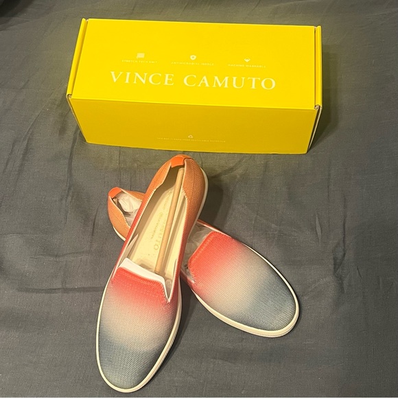 Vince Camuto Cabreli Flat Slip on Sneaker - Picture 2 of 6